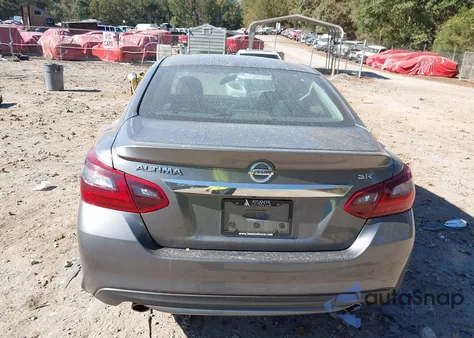 2018 Nissan Altima 2.5 Sr из США, поврежденный, VIN 1N4AL3AP2JC255540